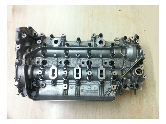 RENAULT TRAFİC 3 1.6 DCİ SİLİNDİR KAPAĞI 110414631R 110422959R