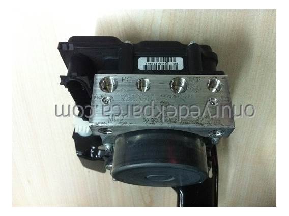 Dacia Logan Sandero Abs Beyni 8201063079 476604621R 0265232718 0265801018