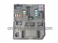 284B67108R 284B66434R 284B66727R Renault Megane 4 Talisman Sigorta Kutusu