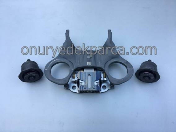 305739941R Megane 3 Fluence 1.5 Dci Otomatik Edc Vites Ayırma Çatalı