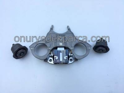 305731189R Megane 3 Fluence 1.5 Dci Otomatik Edc Vites Ayırma Çatalı