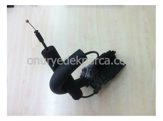 RENAULT SCENİC 3 SOL ÖN KAPI KİLİDİ 805030006R