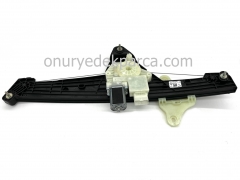 Renault Clio 5 Cam Krikosu Ön Sol 807216723R