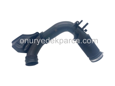 Mercedes CLA200 A200 w177 Turbo Hortumu A2820907300