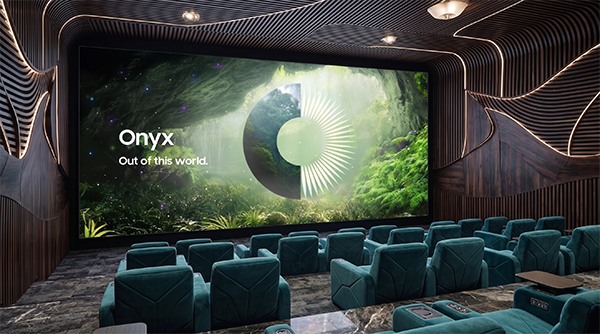 Projeksiyonsuz sinema dönemi: Samsung 14 metrelik Onyx LED ekranını tanıttı