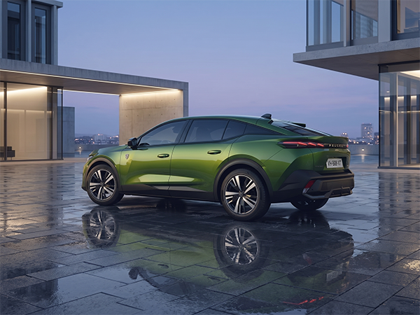 Yeni Peugeot 408