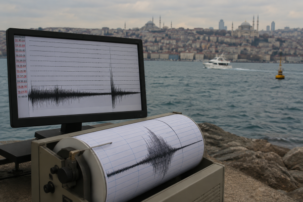 Marmara Fayı Yeniden Hareketlendi Mi? Son 30 Günde Kaydedilen Depremler Dikkat Çekiyor Marmara Fayı Yeniden Hareketlendi Mi? Son 30 Günde Kaydedilen Depremler Dikkat Çekiyor